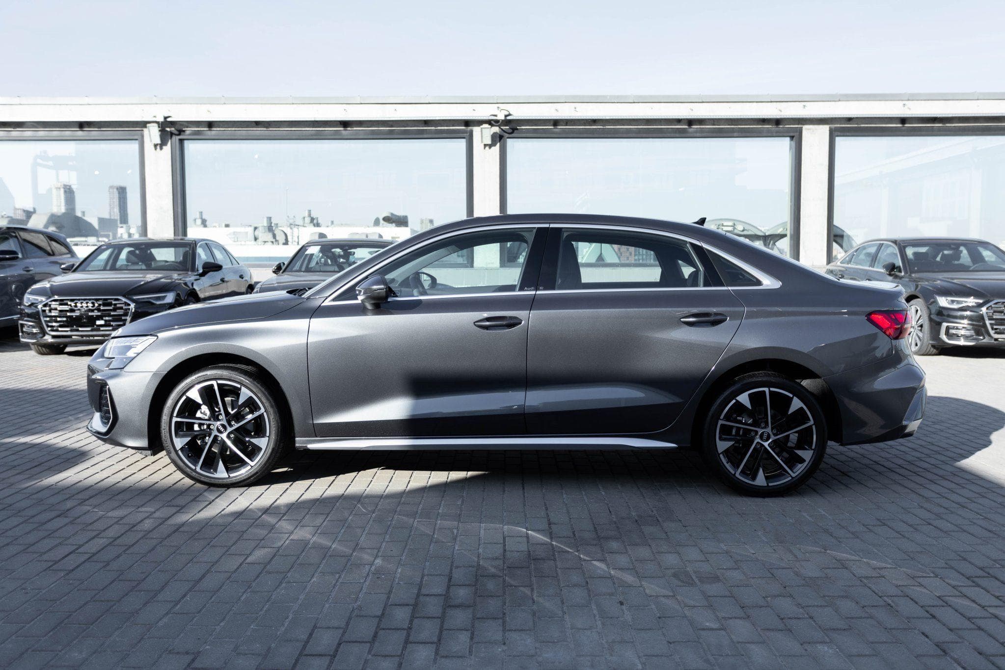 Audi A3 Sedan L - 4